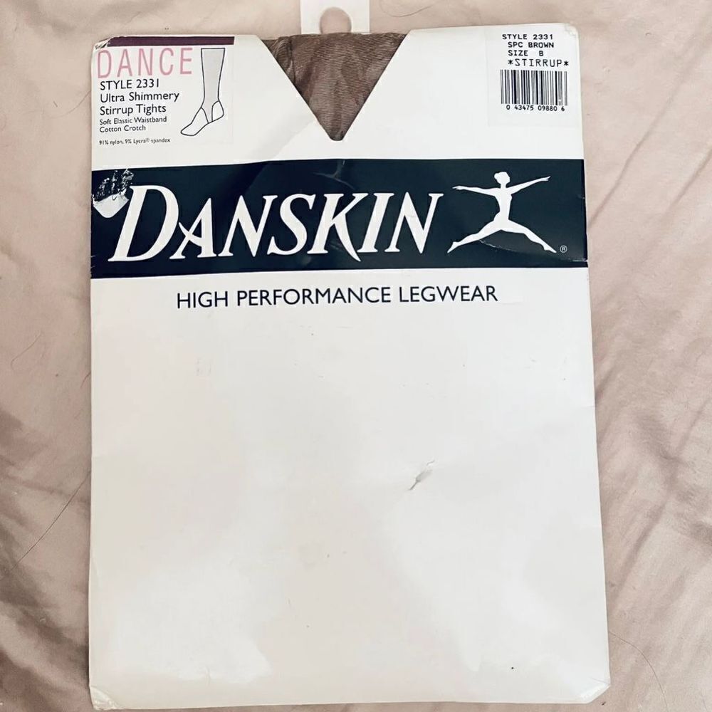 New Vintage Danskin 2331 Color Brown Sz B Ultra Shimmery Stirrup Tights In Pack